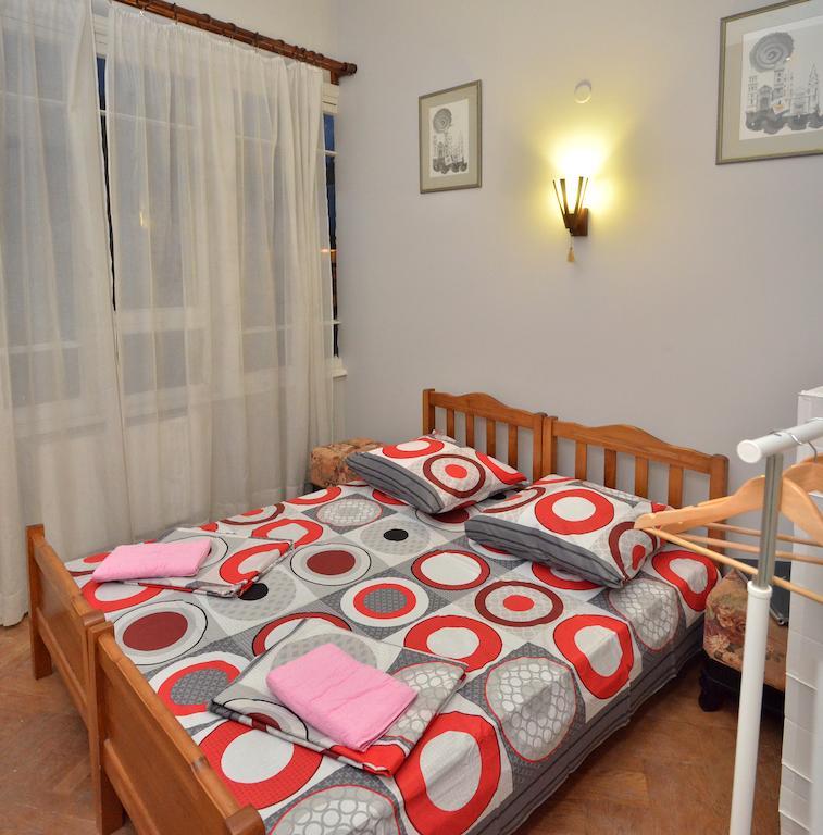 Griboedov Hostel & Suites Tbilisi Cameră foto