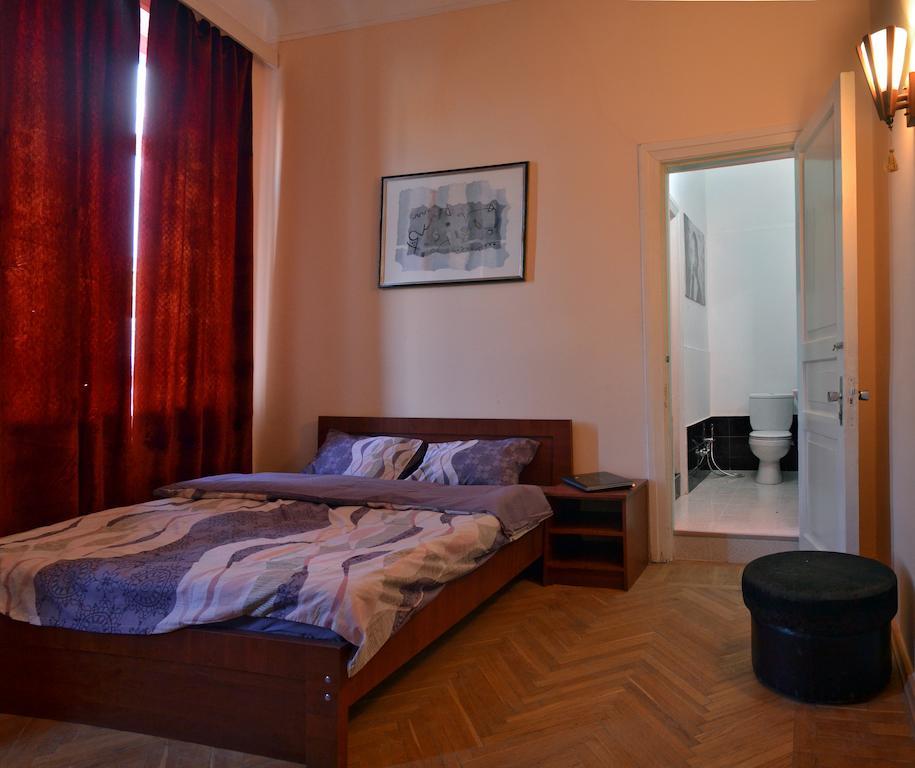 Griboedov Hostel & Suites Tbilisi Cameră foto