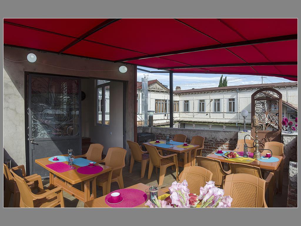 Griboedov Hostel & Suites Tbilisi Exterior foto